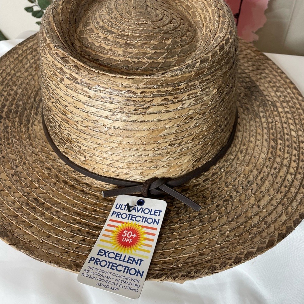 Kooringal Straw Fedora NWT